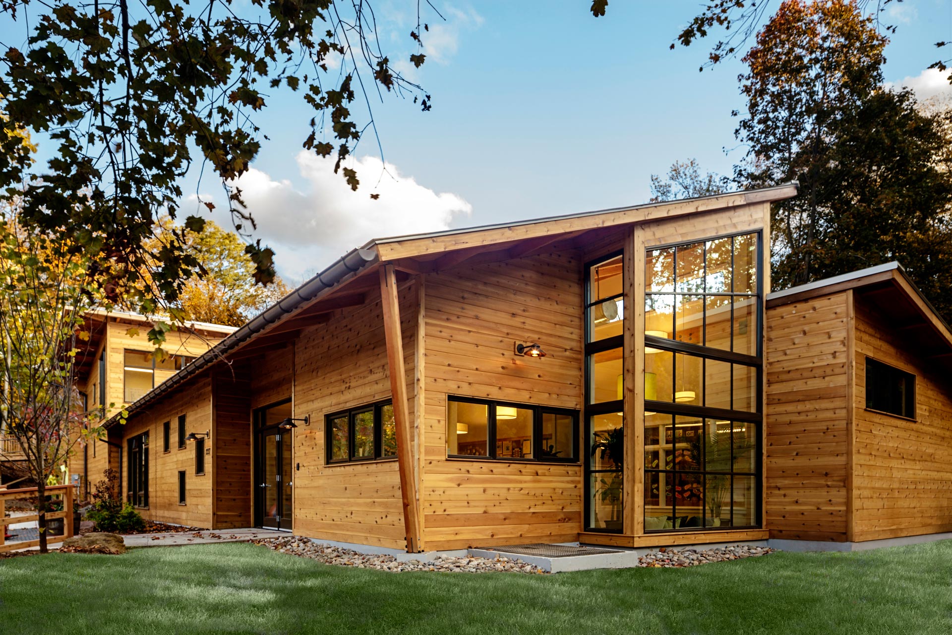 PatriquinArchitects_FriendsCenterForChildren_01