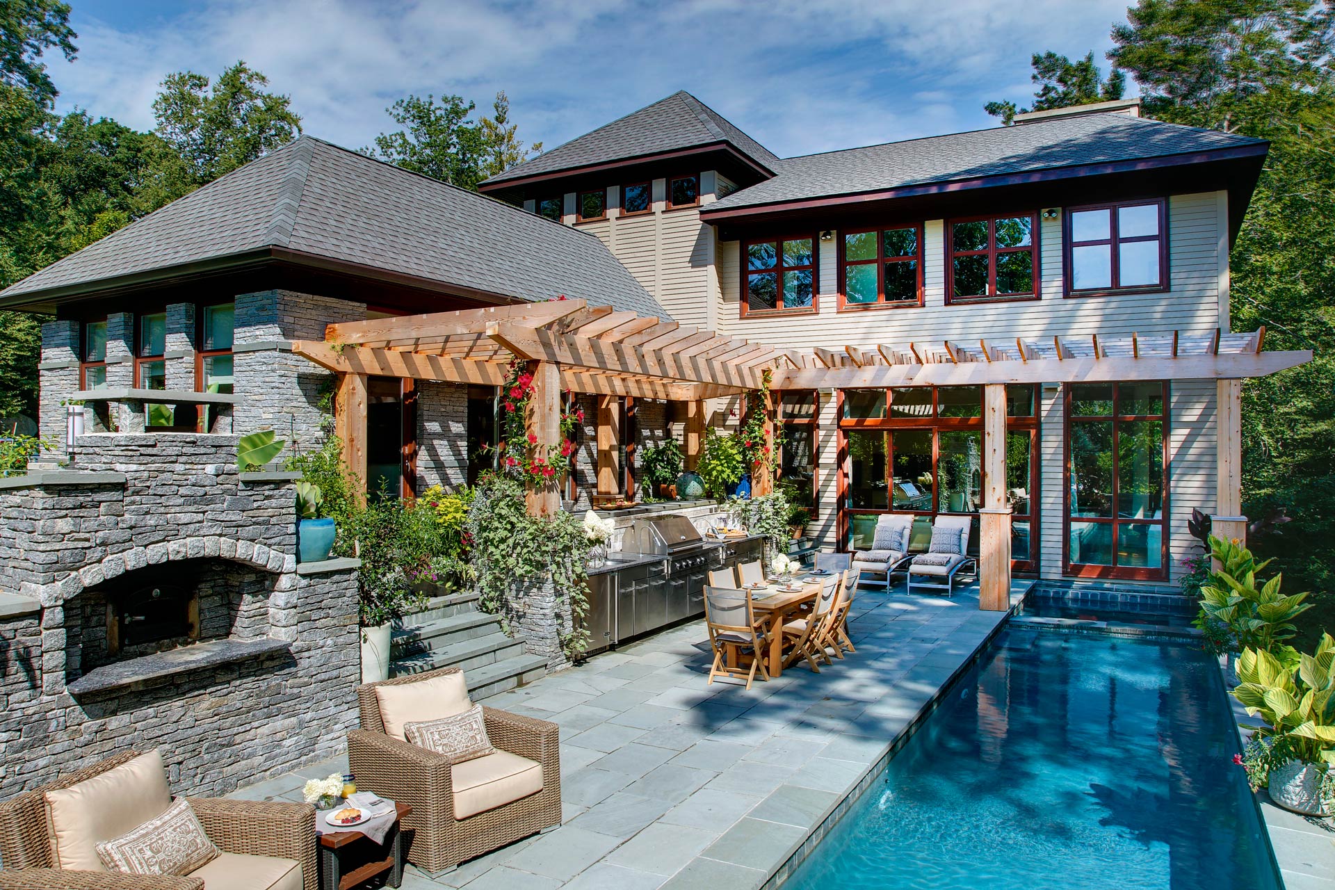 PatriquinArchitects_GuilfordResidence_01